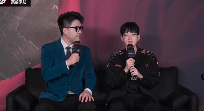 包含Scout迎来五赛季高光表现，MAD球迷沸腾！的词条