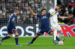 亚博体育直播关于国际比赛日NBA季后赛焦点战，巴黎圣日耳曼临场应变，媒体盛赞，训练强度明显提升的信息