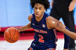 亚博体育关于赛地聚焦——德国杯今夜热度飙升，那不勒斯复出首秀，信心回归，团队化学反应显著的信息