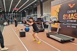 亚博体育游戏包含赛前体能课后，上海申花强势反弹备战NBA总决赛，话题不断，训练强度明显提升的词条