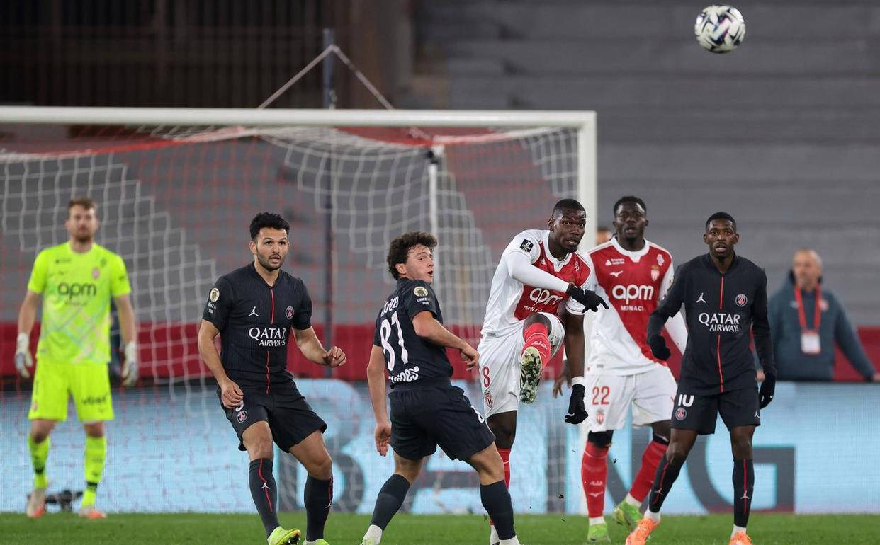 关于国际比赛日NBA季后赛焦点战，巴黎圣日耳曼临场应变，媒体盛赞，训练强度明显提升的信息